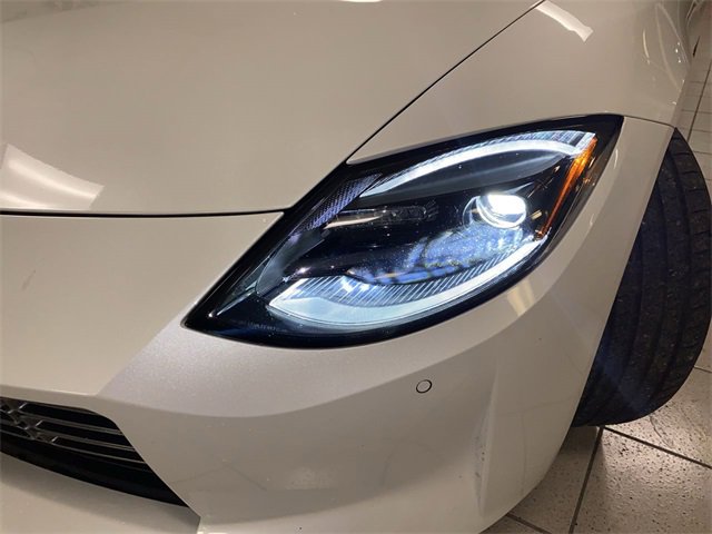 Used 2024 Nissan Z Performance w/ Floor Mat Package image 25