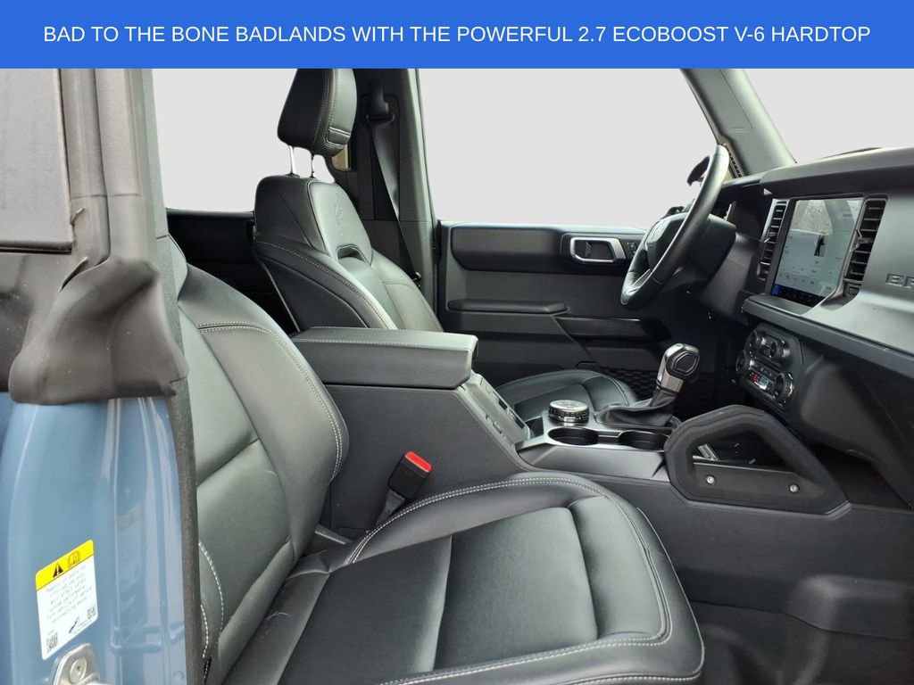 Used 2025 Ford Bronco Badlands image 11