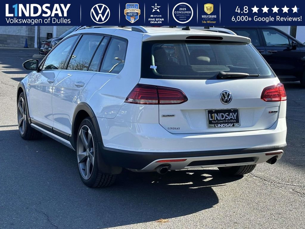 Used 2018 Volkswagen Golf Alltrack SE image 4