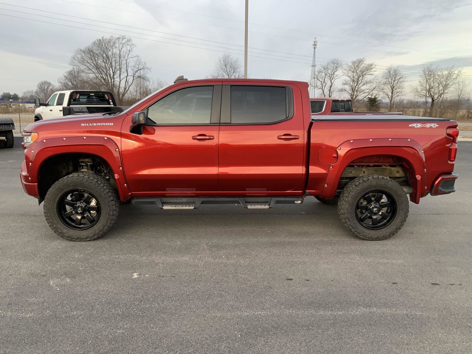 Used 2023 Chevrolet Silverado 1500 RST w/ Convenience Package II image 9