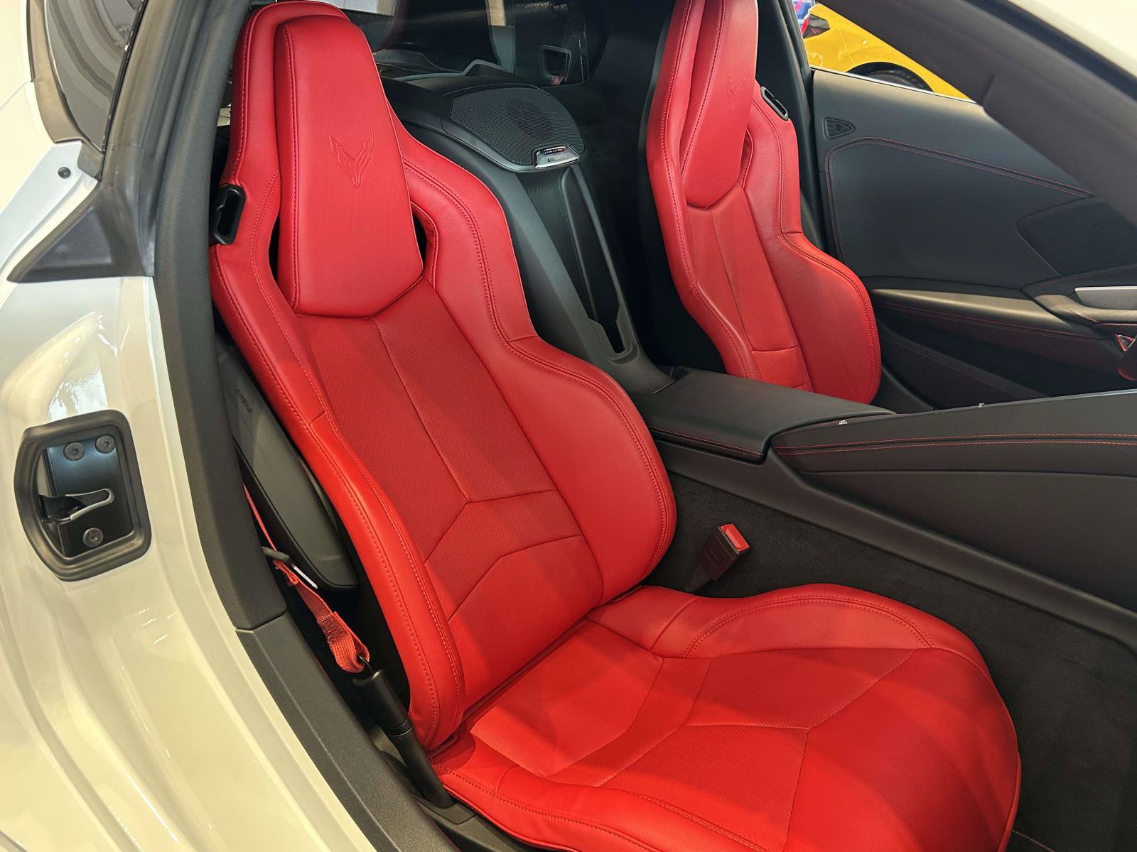 Used 2025 Chevrolet Corvette E-Ray AWD/4WD image 14