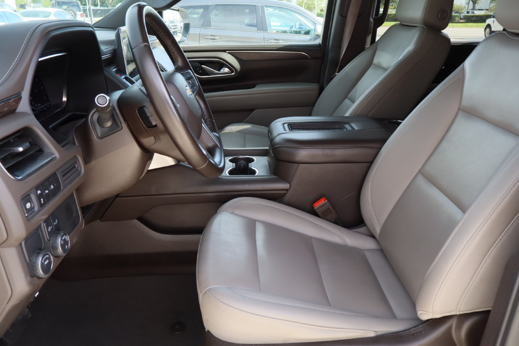 Certified 2024 Chevrolet Suburban LT RWD image 22