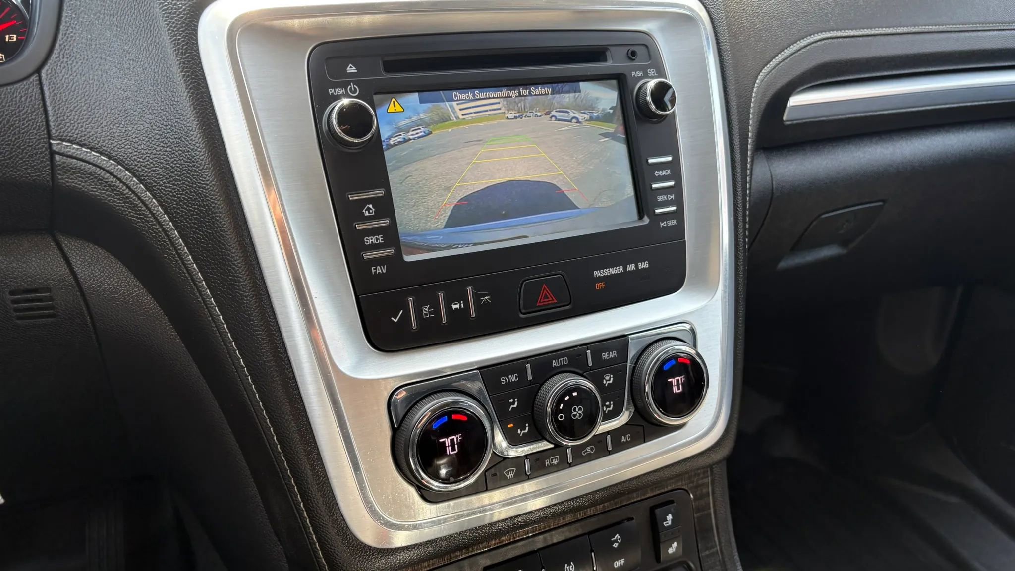 Used 2016 GMC Acadia SLT image 19