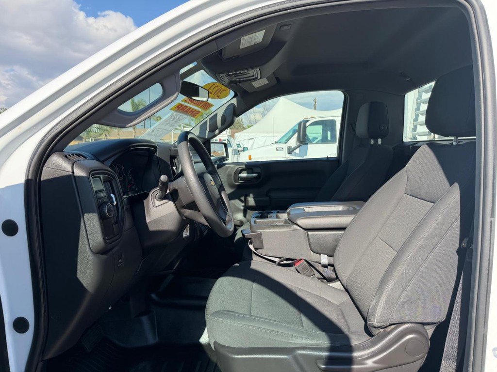 Used 2021 Chevrolet Silverado 1500 W/T image 17