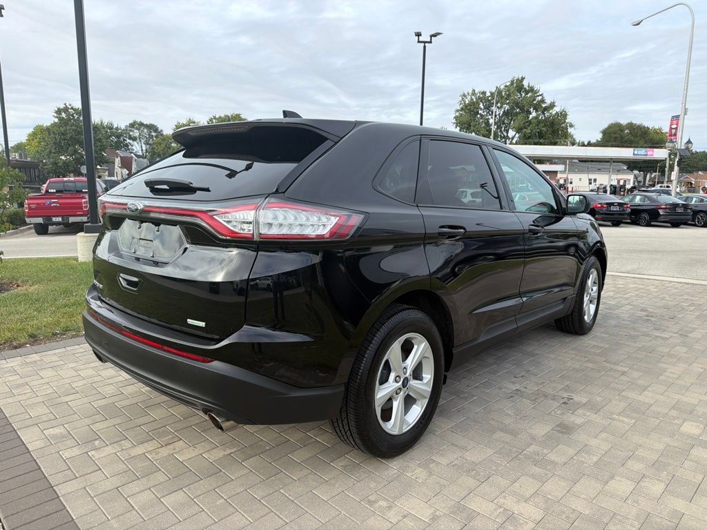 Used 2018 Ford Edge SE FWD image 7