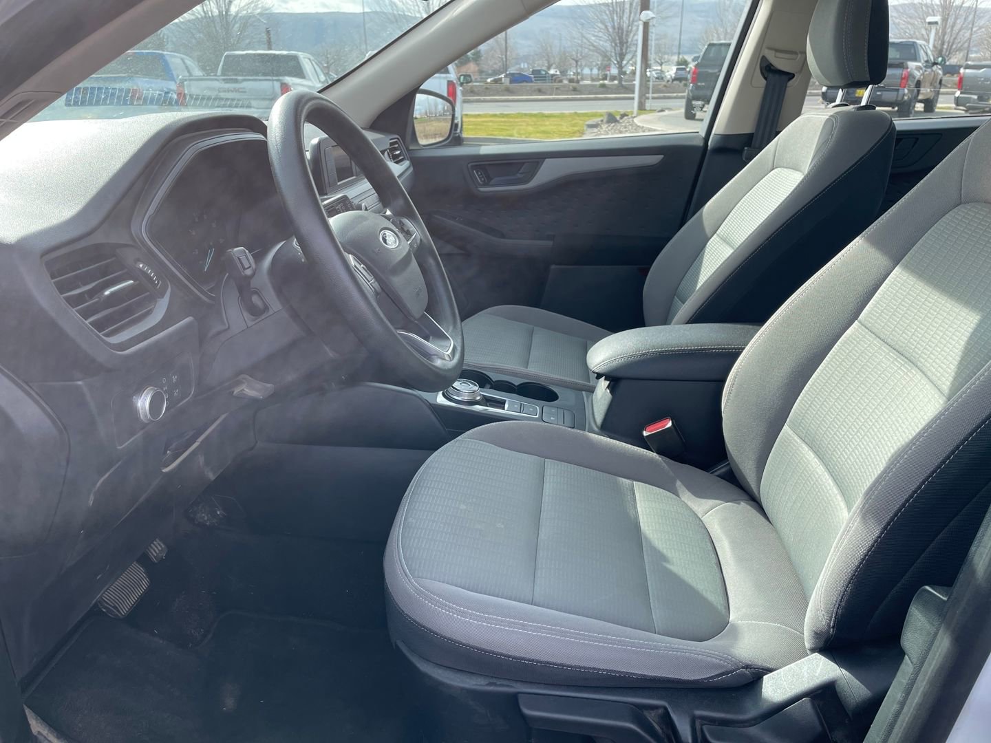 Used 2020 Ford Escape S image 10