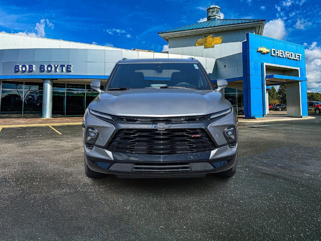 Certified 2023 Chevrolet Blazer RS w/ Driver Confidence II Package FWD image 10