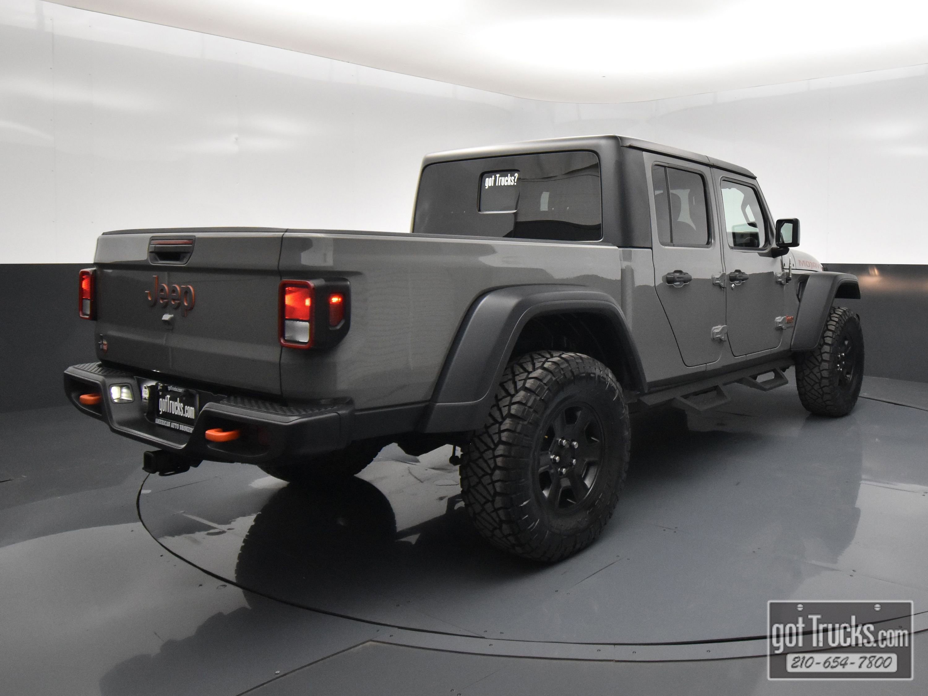 Used 2020 Jeep Gladiator Mojave w/ Trailer Tow Package AWD/4WD image 47