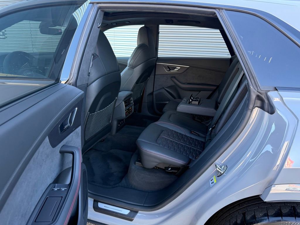 Used 2024 Audi RS Q8 w/ Black Optic Package image 80