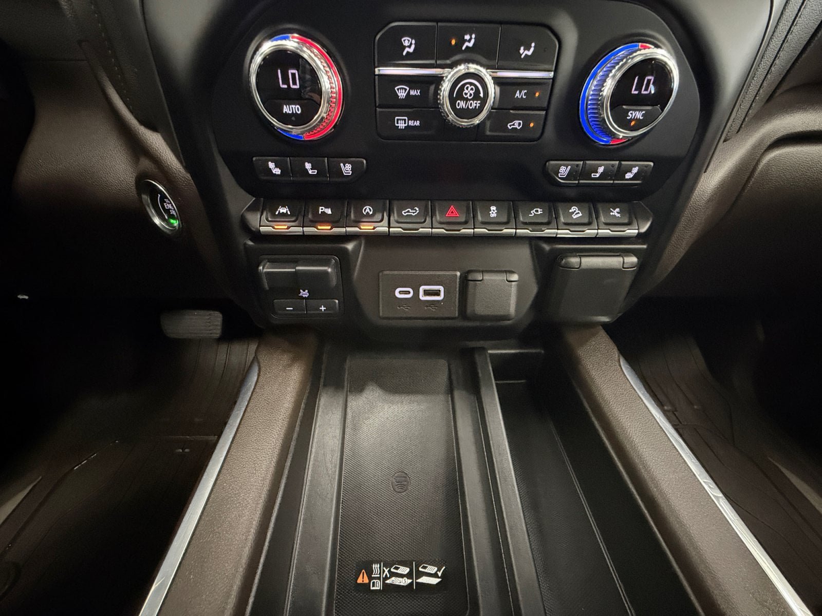 Used 2021 GMC Sierra 1500 Denali w/ Denali Ultimate Package AWD/4WD image 23