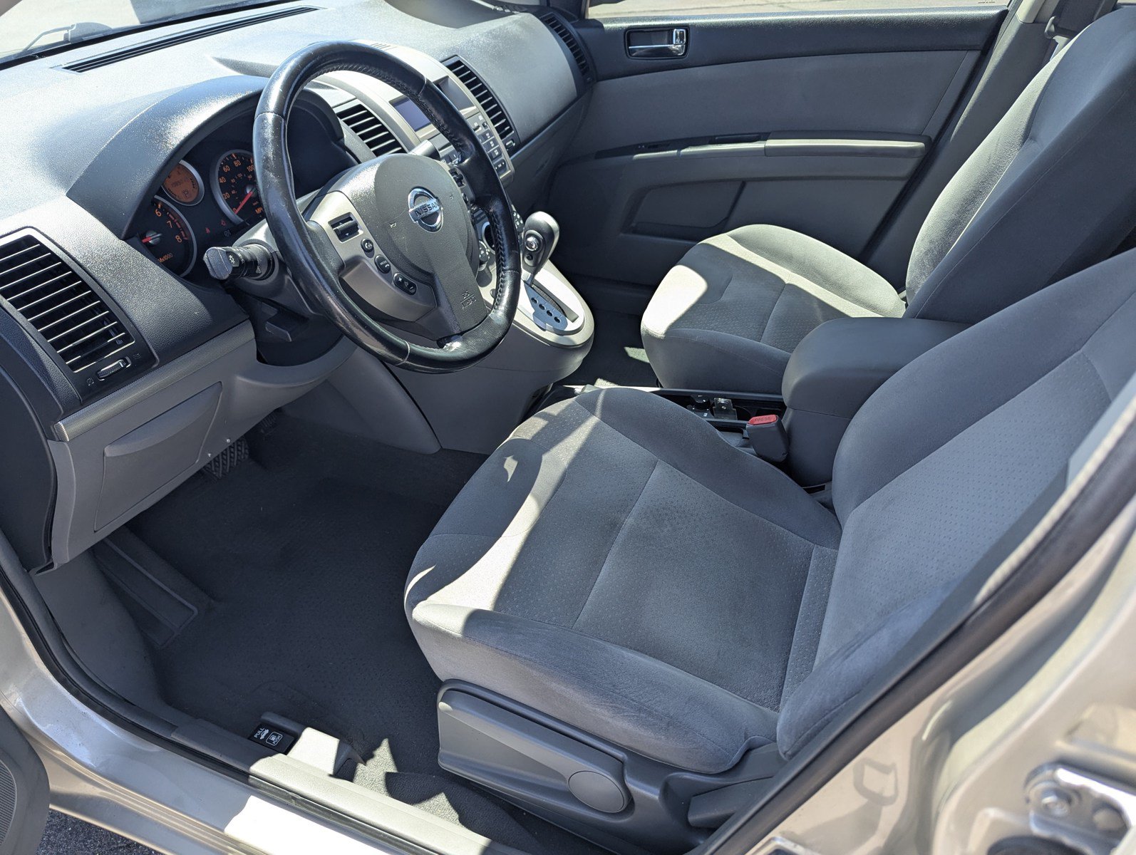 Used 2009 Nissan Sentra 2.0 S FE+ w/ Convenience Plus Pkg FWD image 9
