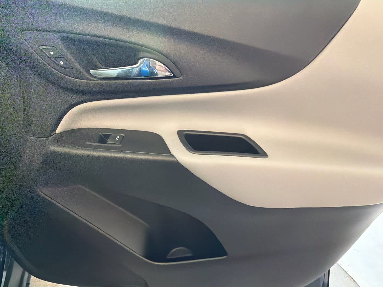 Used 2023 Chevrolet Equinox LS w/ LS Convenience Package FWD image 26