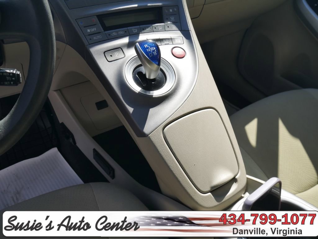 Used 2014 Toyota Prius Two FWD image 20