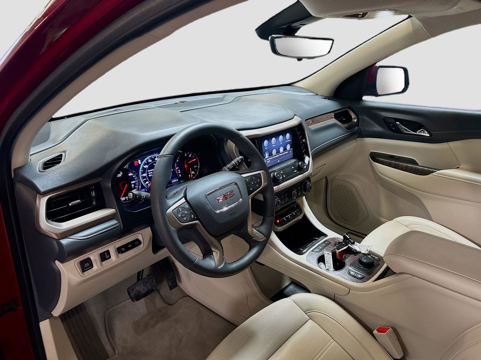 Used 2023 GMC Acadia Denali w/ Denali Technology Package AWD/4WD image 9