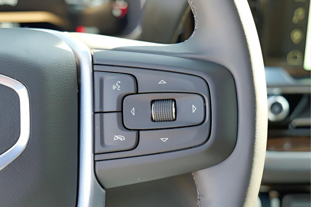 New 2026 GMC Sierra 1500 Elevation image 10