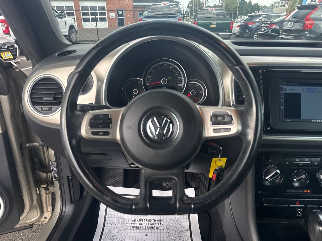 Used 2014 Volkswagen Beetle 1.8T FWD image 14