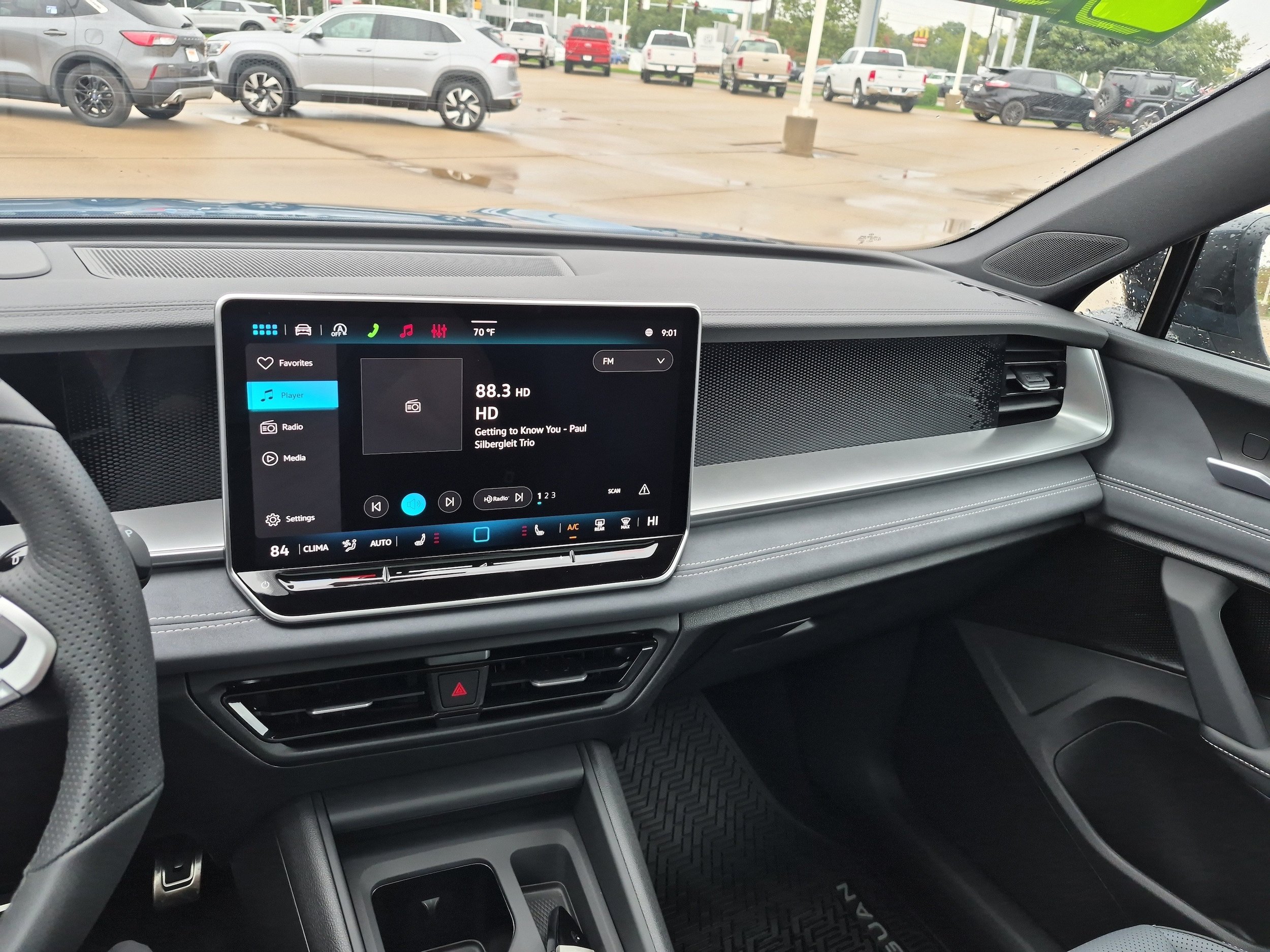 New 2026 Volkswagen Tiguan SE R-Line AWD/4WD image 22