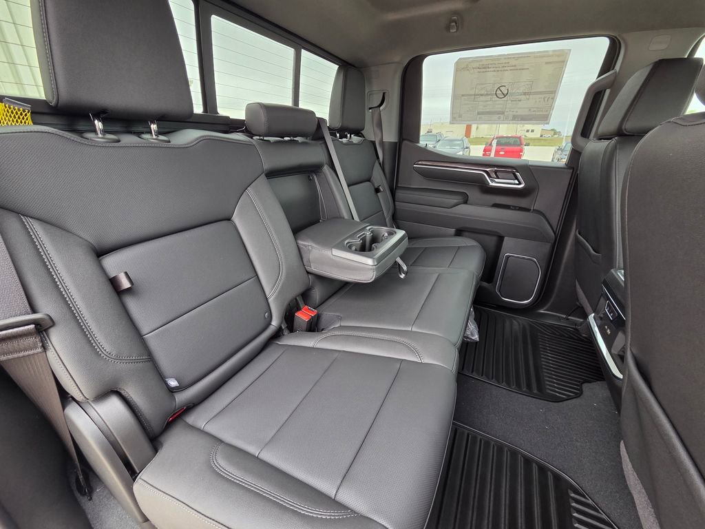 New 2026 Chevrolet Silverado 1500 LTZ w/ LTZ Convenience Package II AWD/4WD image 32