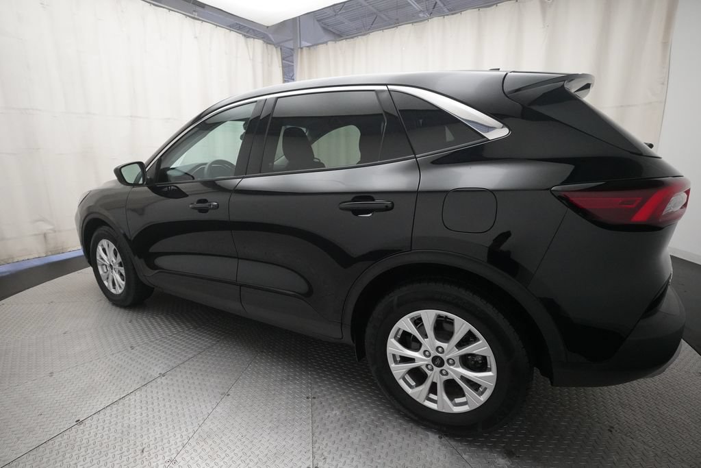 Used 2023 Ford Escape Active FWD image 33
