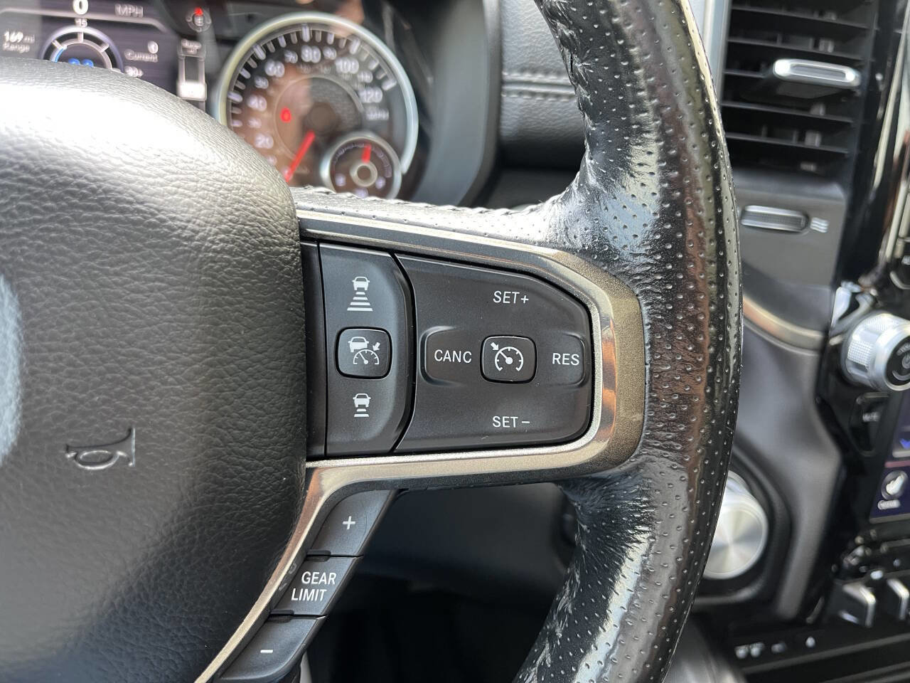 Used 2019 RAM 1500 Sport w/ Advanced Safety Group AWD/4WD image 29