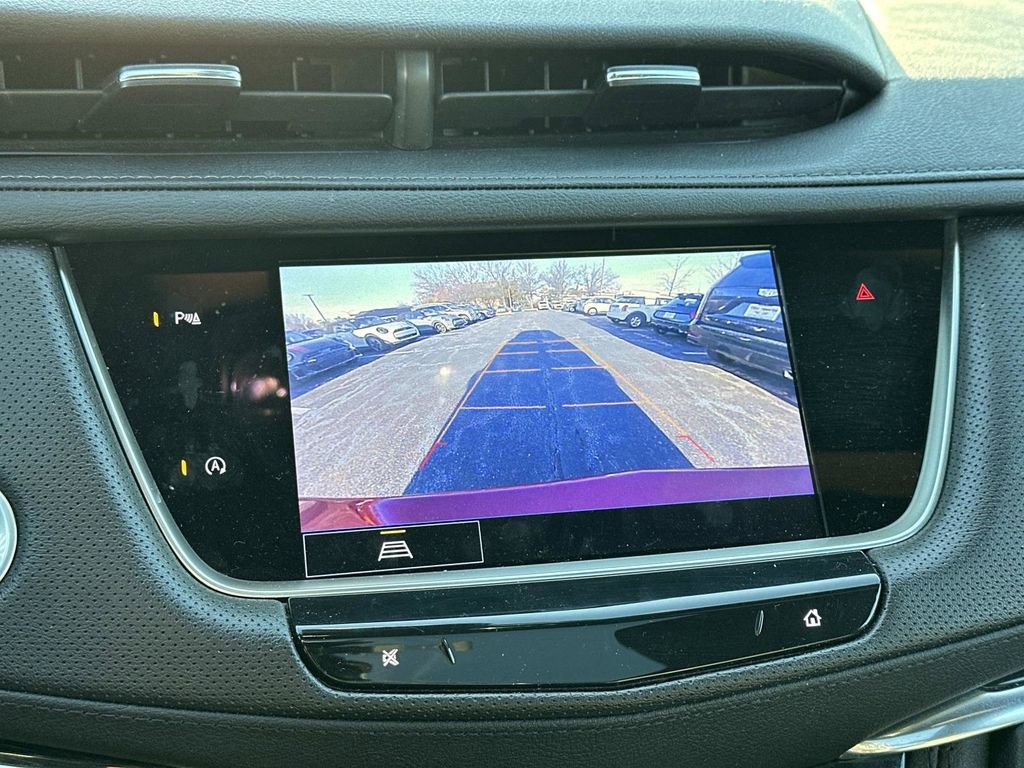 Used 2023 Cadillac XT5 Premium Luxury image 12
