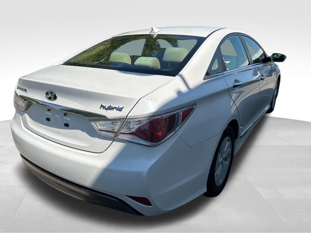 Used 2013 Hyundai Sonata Hybrid FWD image 5