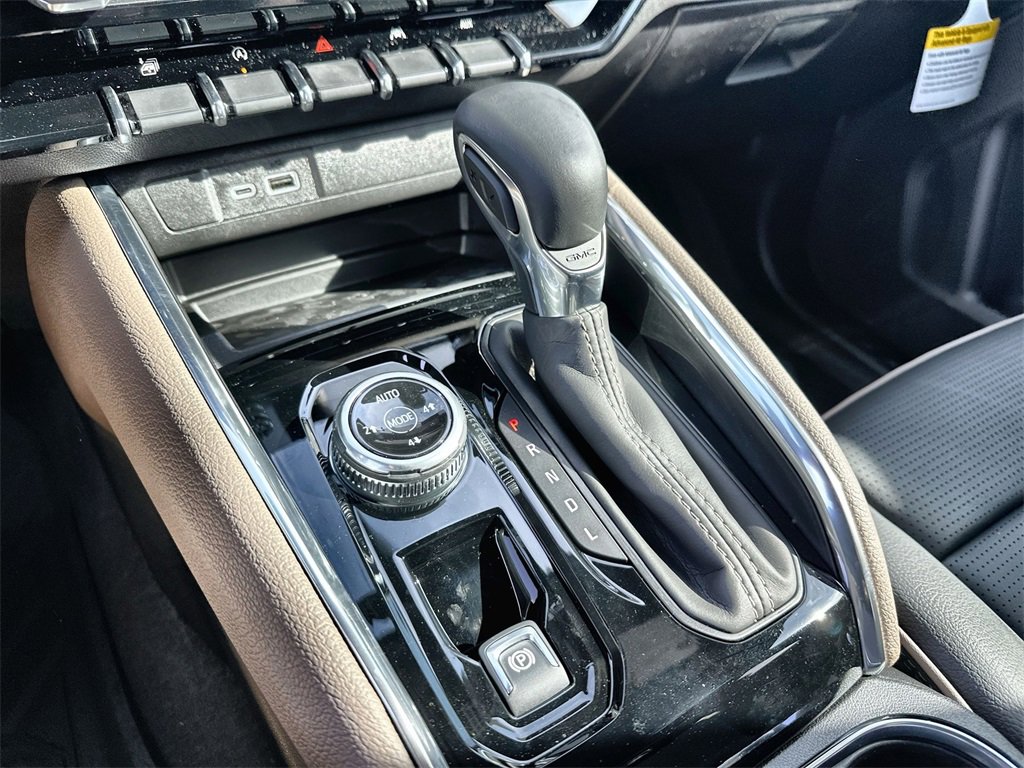 New 2026 GMC Canyon Denali image 26