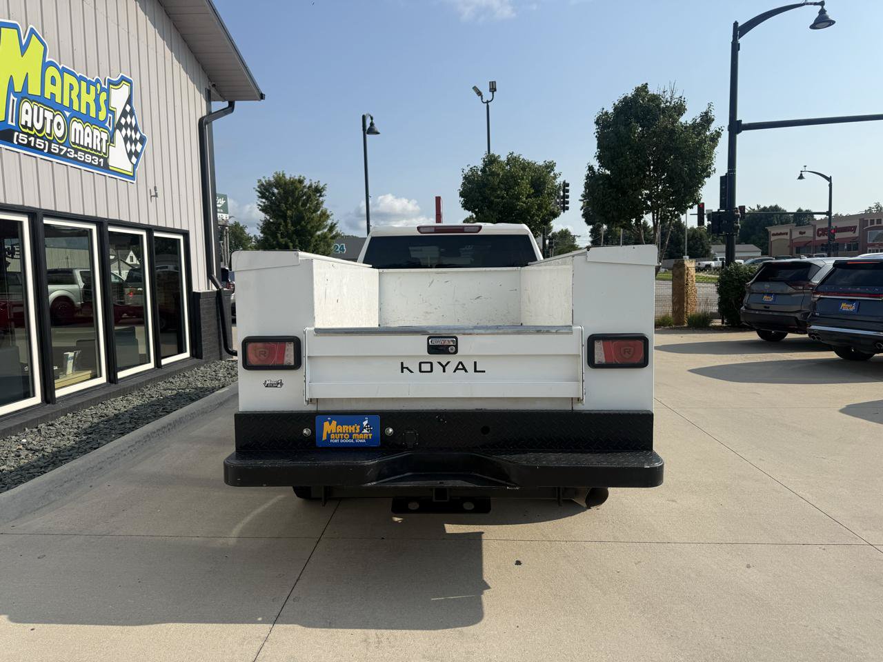 Used 2024 Chevrolet Silverado 2500 LT w/ Convenience Package AWD/4WD image 5