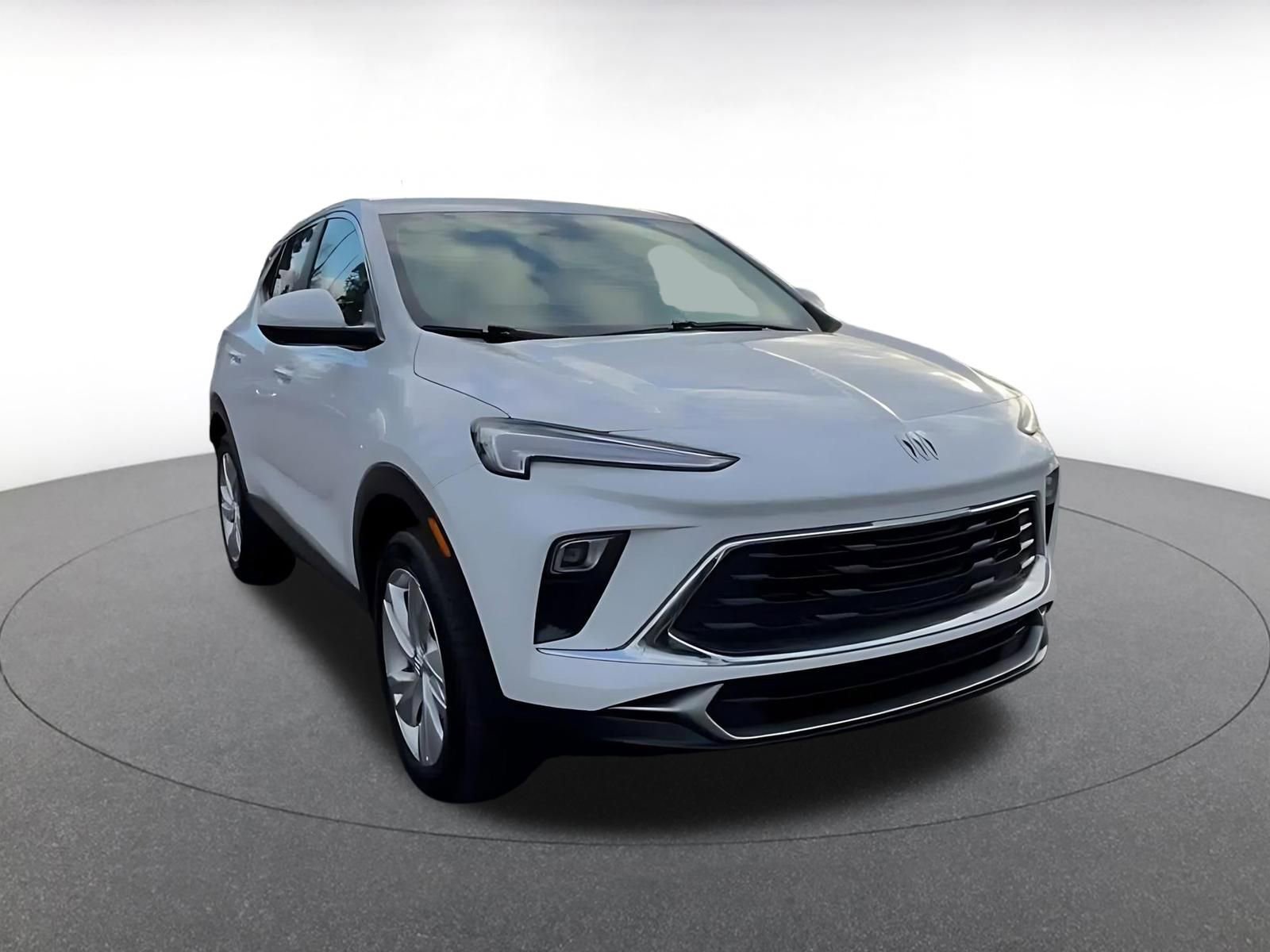 Used 2025 Buick Encore GX Preferred image 3