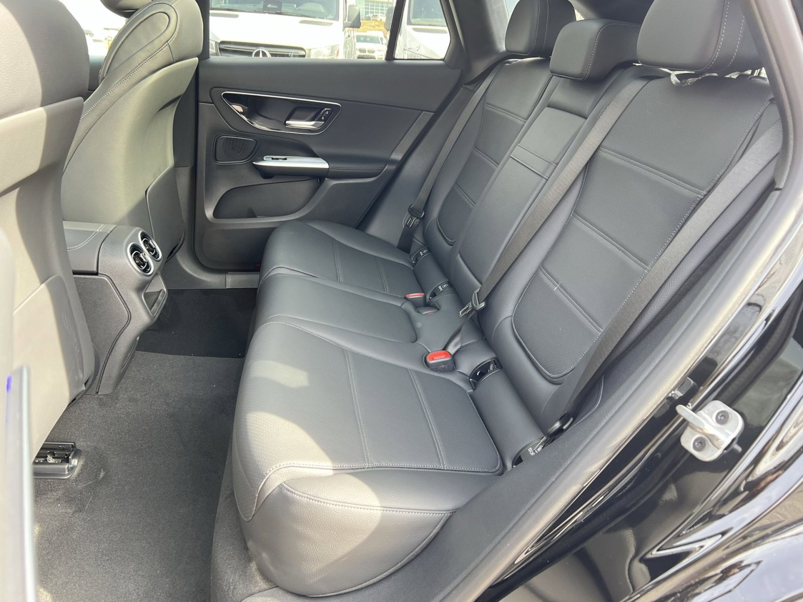 New 2026 Mercedes-Benz GLC 300 4MATIC image 23