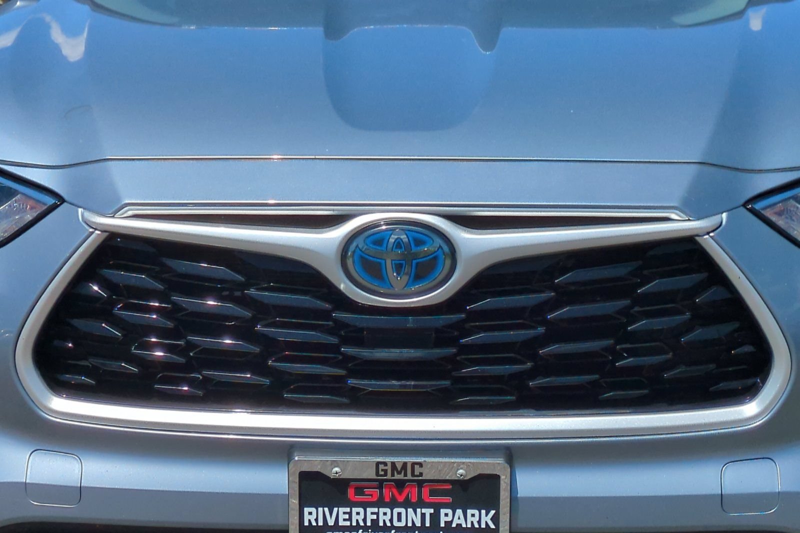 Used 2020 Toyota Highlander XLE AWD/4WD image 46