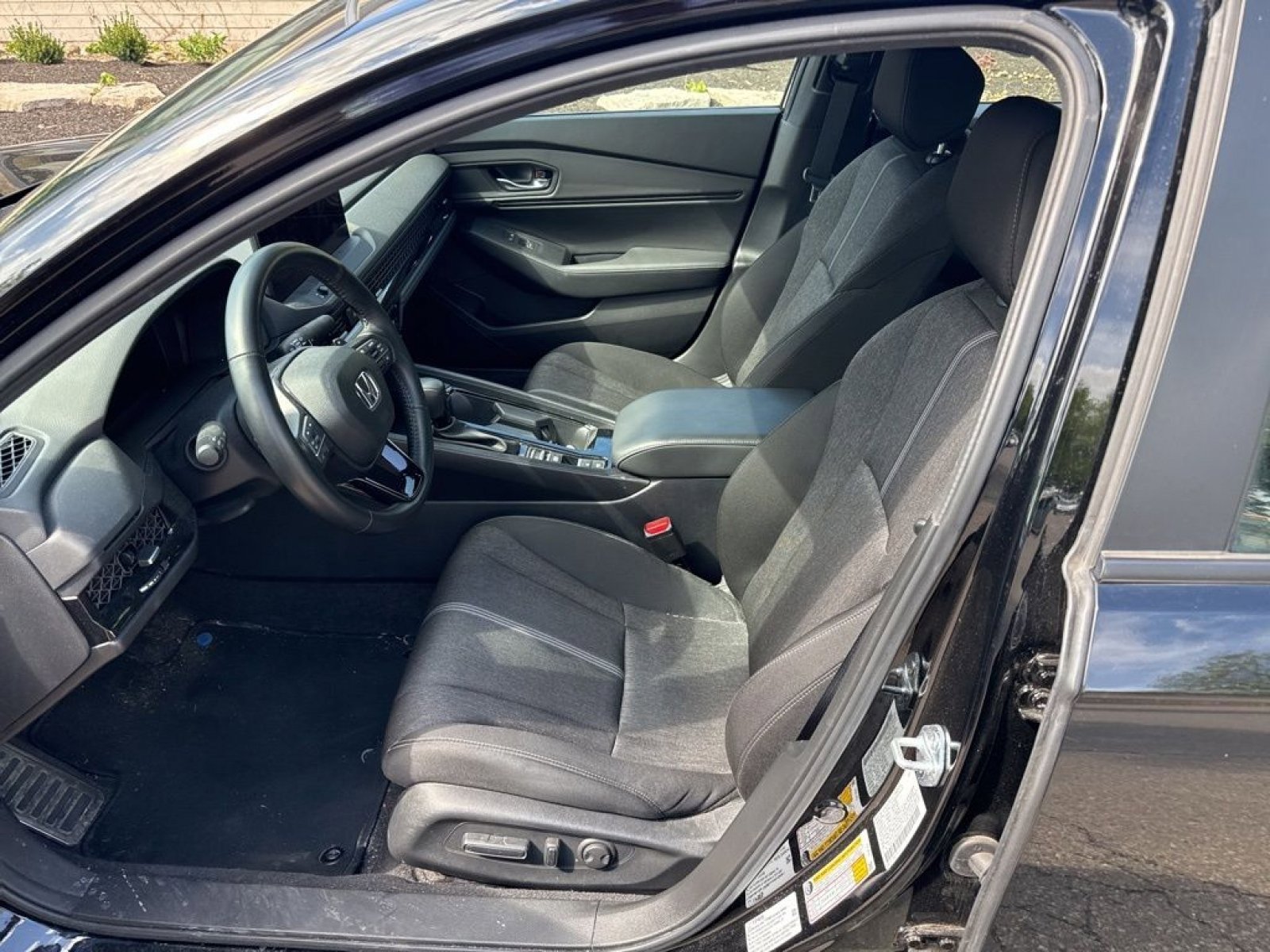 Used 2025 Honda Accord Sport image 18