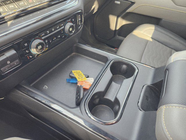 Used 2024 Chevrolet Silverado 2500 ZR2 w/ Technology Package image 56