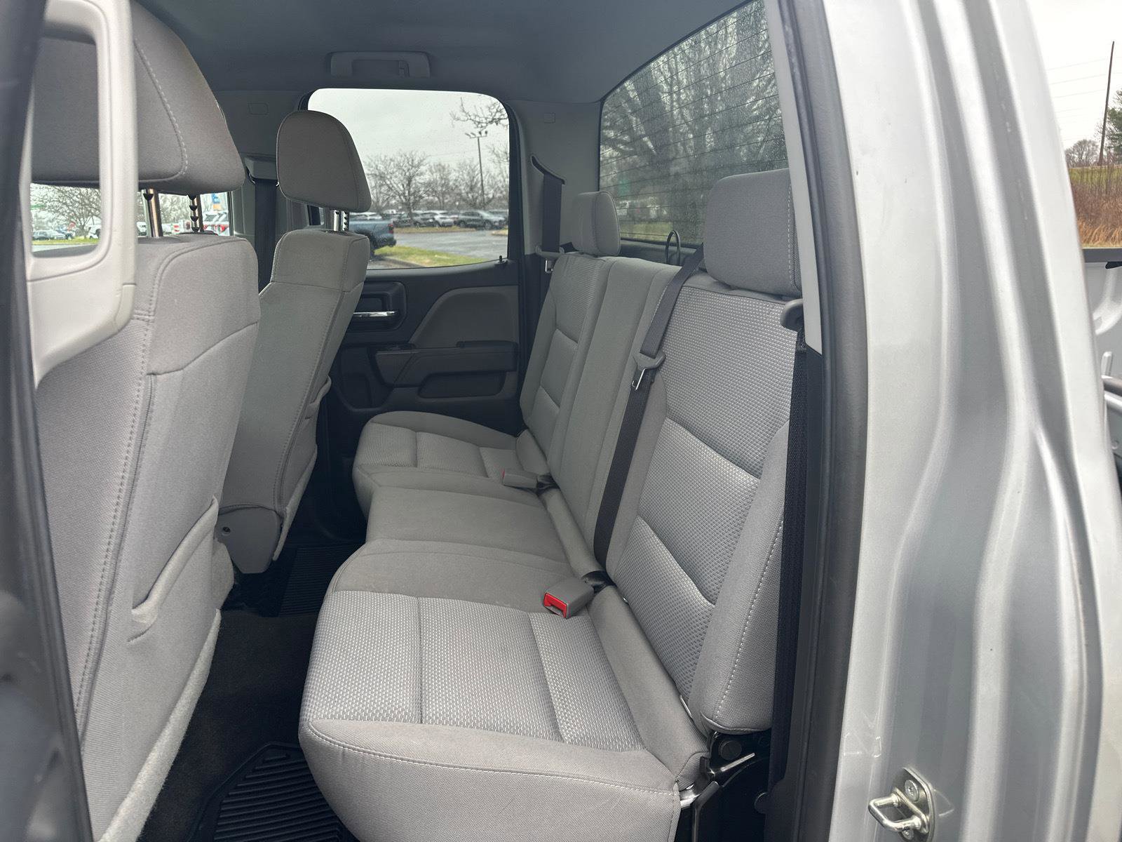 Used 2018 Chevrolet Silverado 1500 Custom w/ Custom Value Package image 18