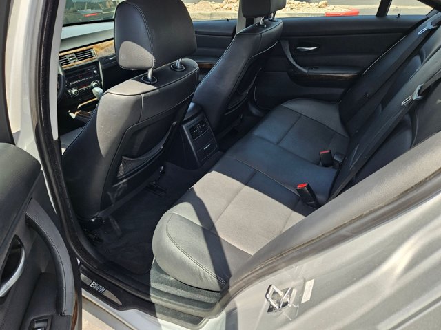 Used 2009 BMW 328i Sedan RWD image 19