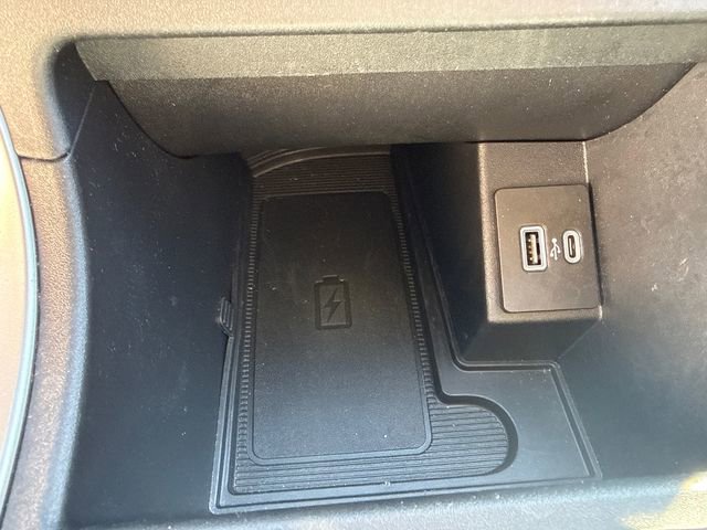 Used 2022 Ford Edge SEL w/ Convenience Package image 35