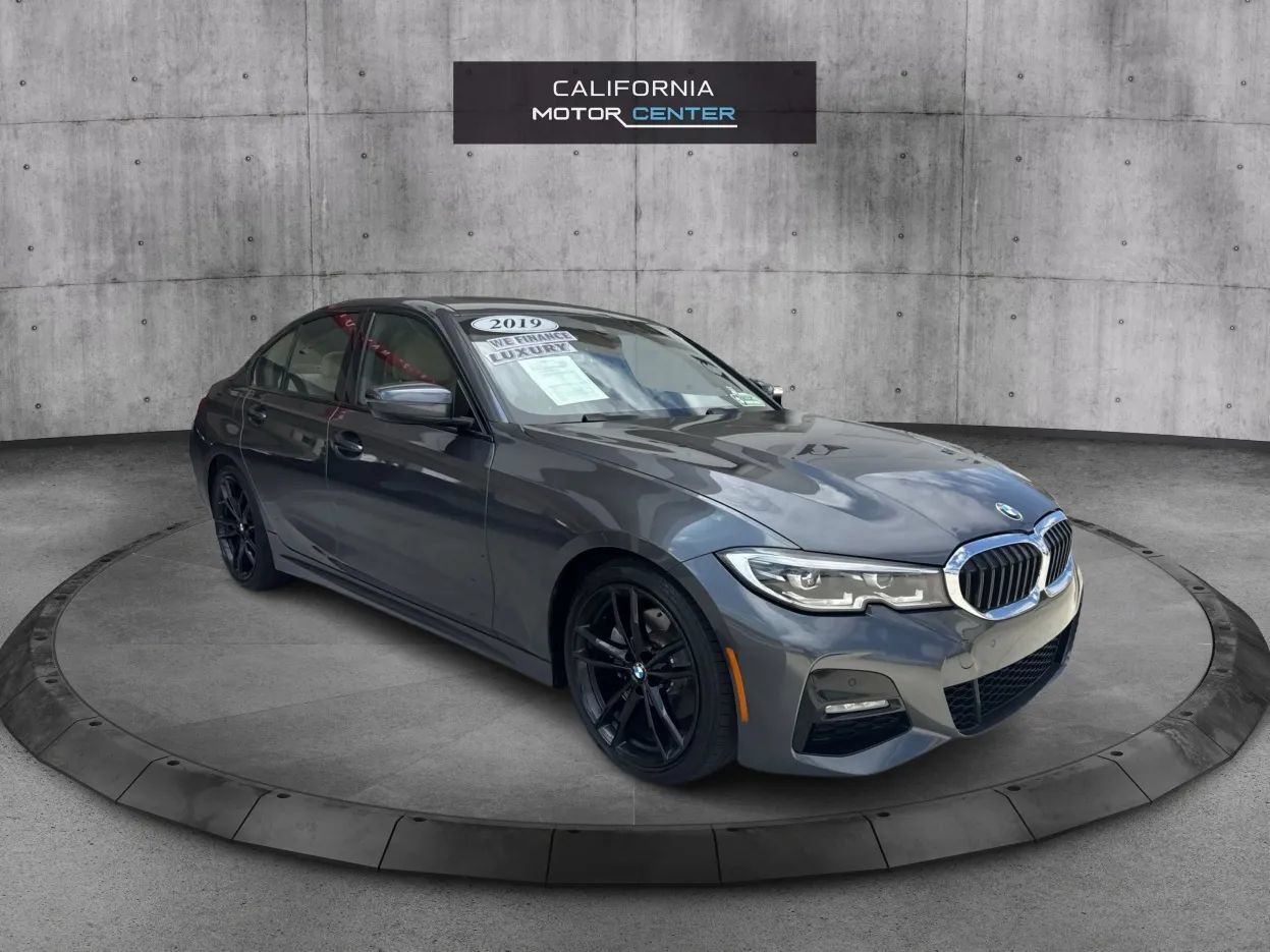 Used 2019 BMW 330i Sedan w/ M Sport Package