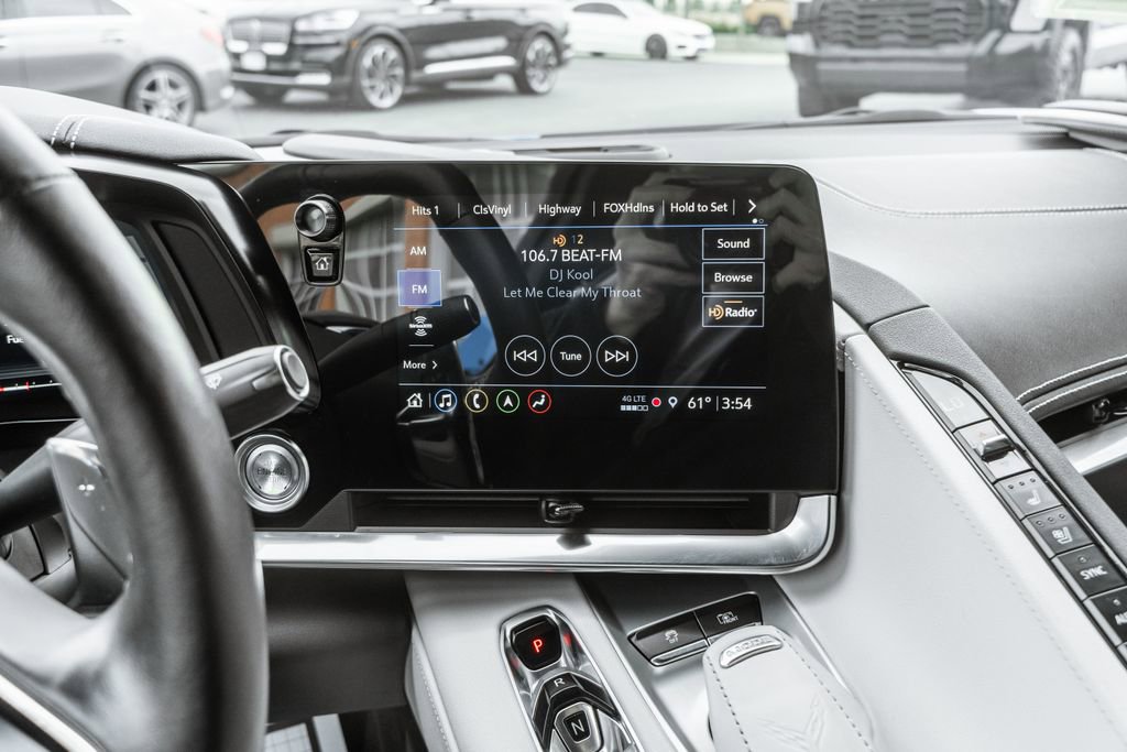 Used 2023 Chevrolet Corvette Stingray Preferred Cpe w/ Z51 Performance Package image 20