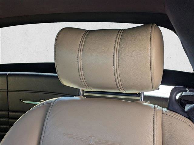 Used 2005 Ford Thunderbird image 15