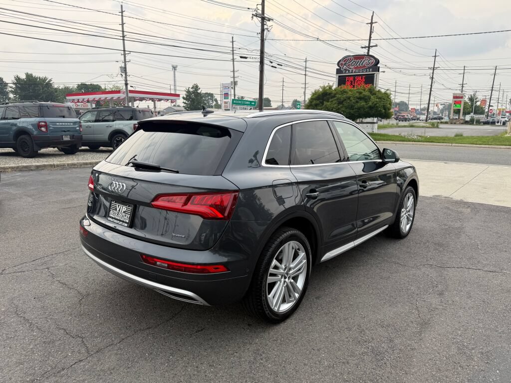 Used 2019 Audi Q5 Prestige w/ Prestige Package AWD/4WD image 7