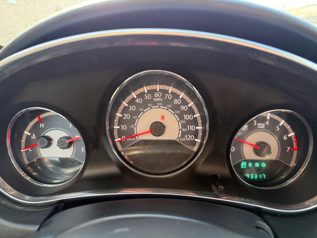 Used 2013 Chrysler 200 LX image 12