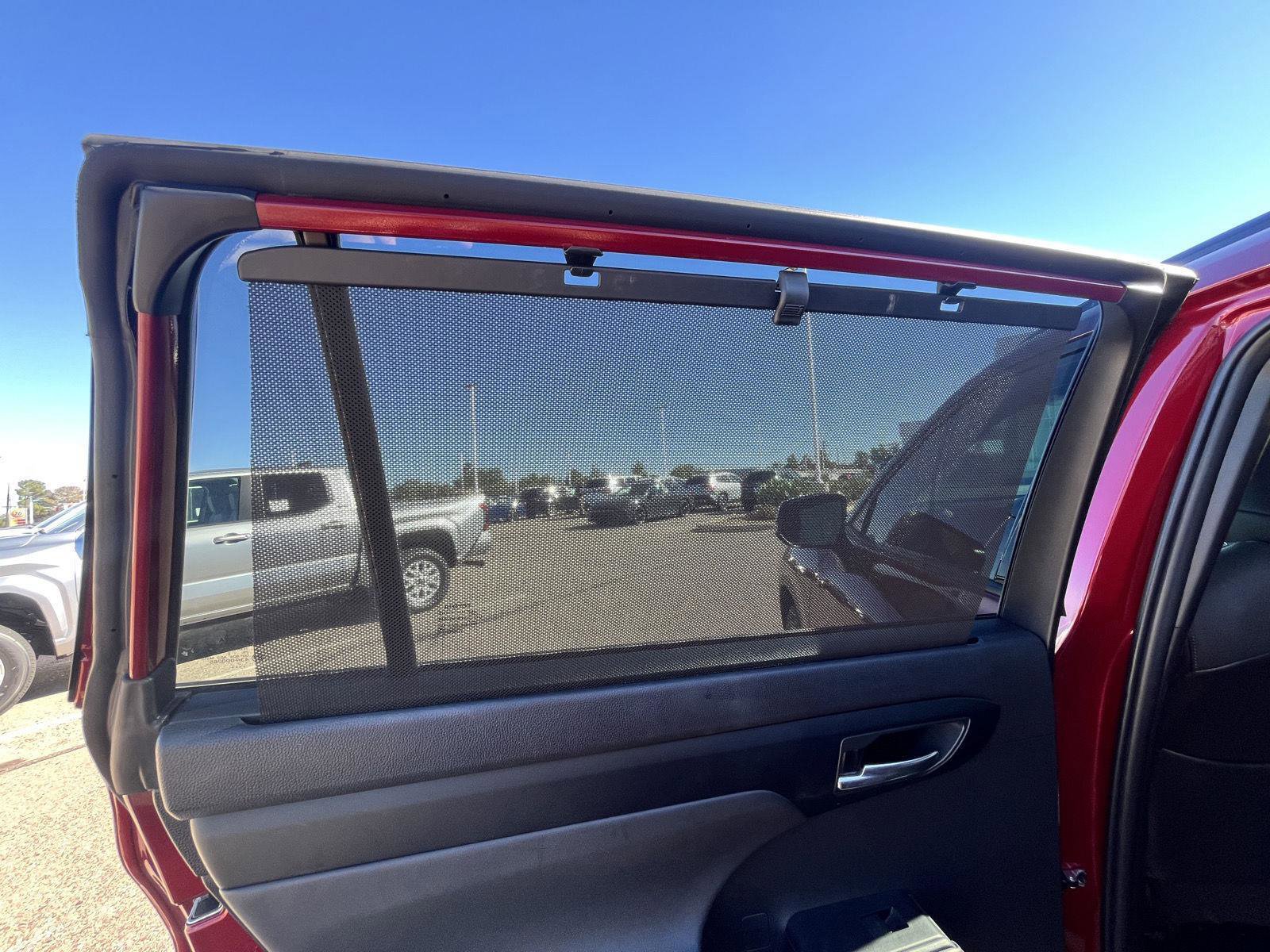 Used 2022 Toyota Highlander XSE image 22