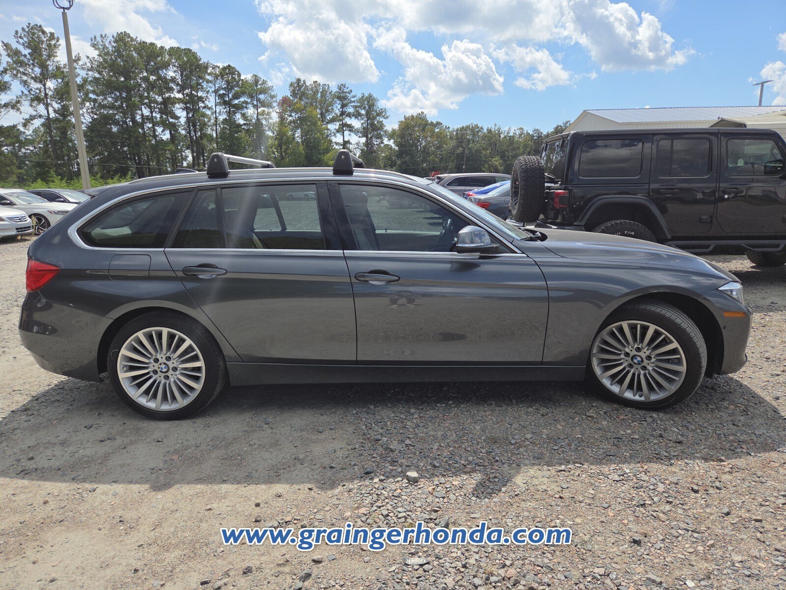 Used 2015 BMW 328i xDrive Wagon AWD/4WD image 4