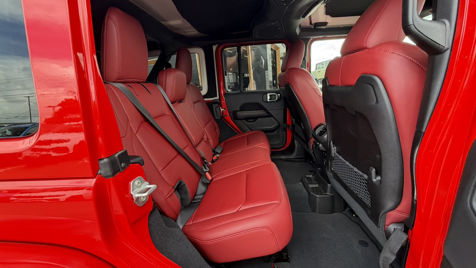 Used 2024 Jeep Wrangler Unlimited Rubicon 392 AWD/4WD image 25