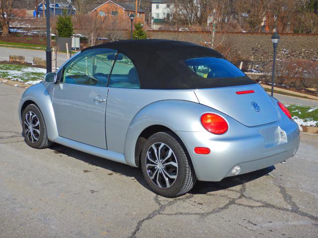 Used 2004 Volkswagen Beetle GL image 6