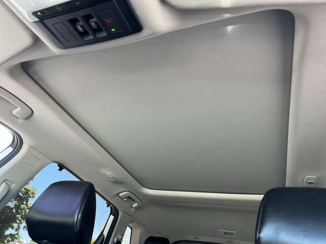Used 2021 Nissan Rogue SV w/ Premium Package FWD image 18