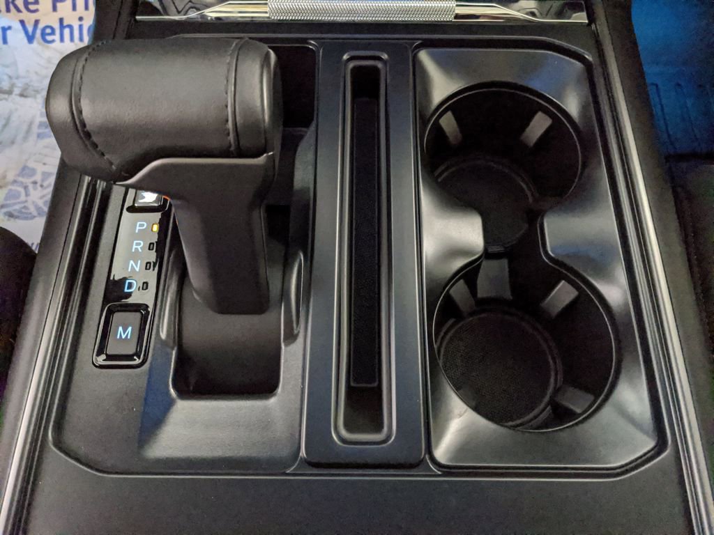 New 2025 Ford F150 Lariat w/ Equipment Group 502A High image 15