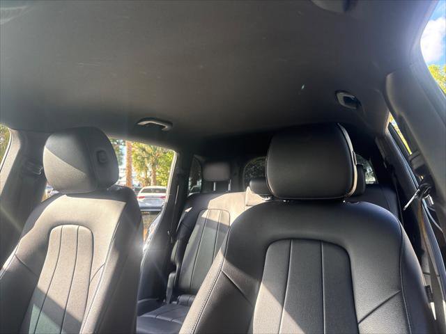 Used 2021 Mercedes-Benz GLB 250 image 15