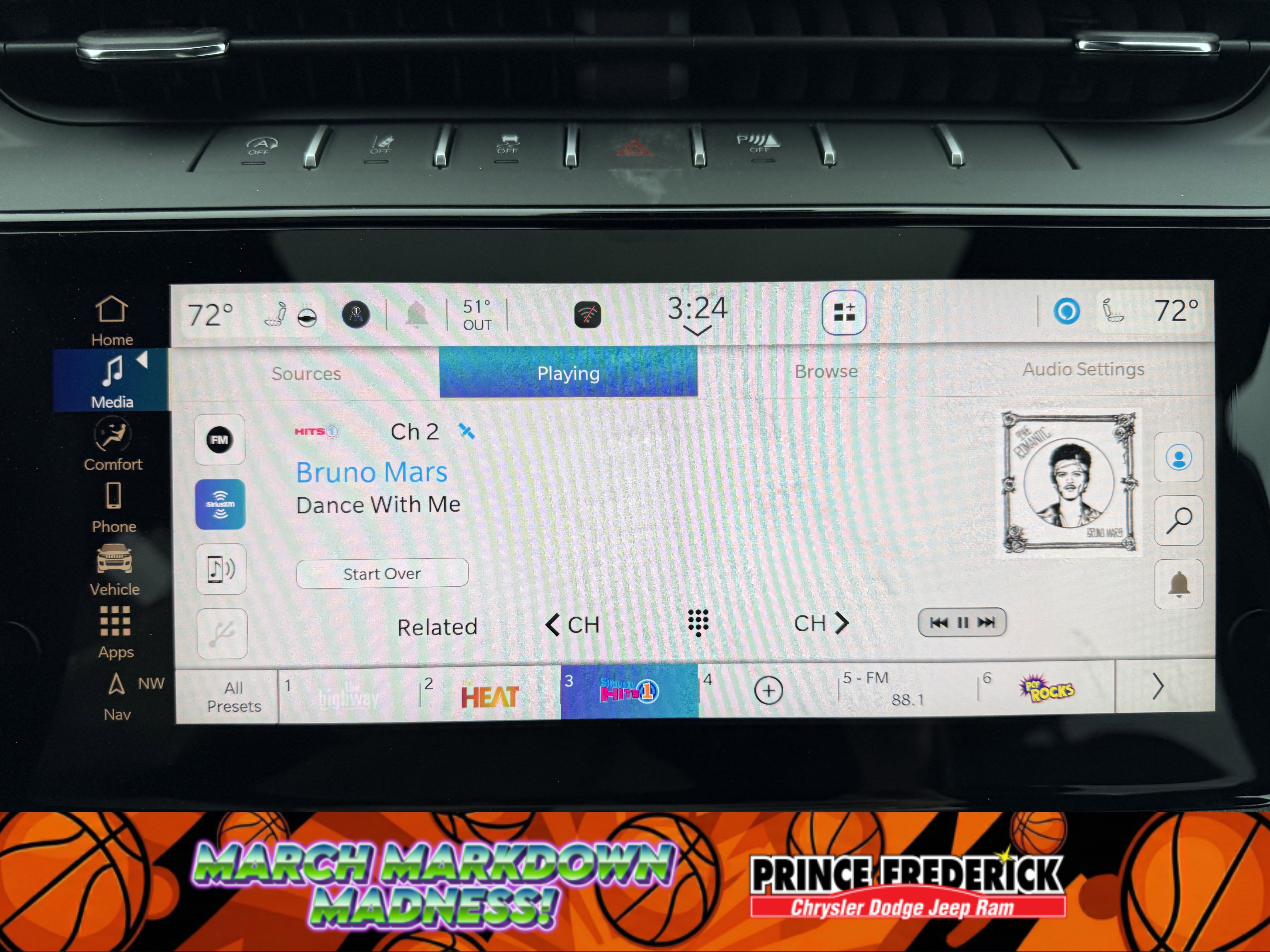 New 2026 Jeep Grand Cherokee Altitude image 23