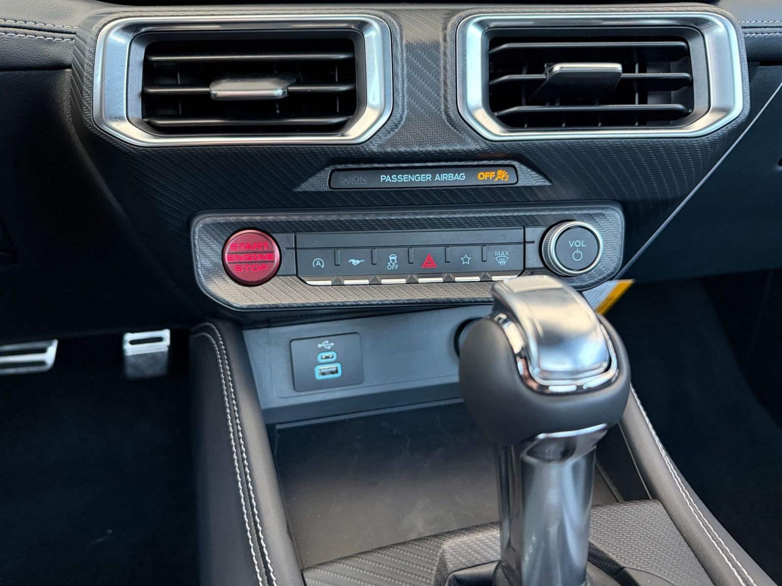 Certified 2025 Ford Mustang GT Premium RWD image 28